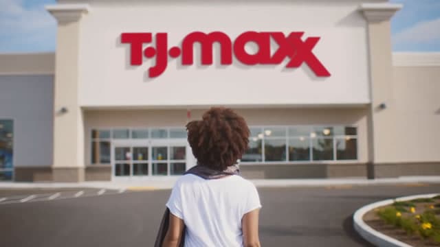 TJX Eyes 1,800+ Store Openings: A Long Runway for Growth Ahead?