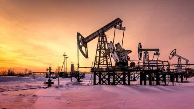 Are Oils-Energy Stocks Lagging Geopark (GPRK) This Year?