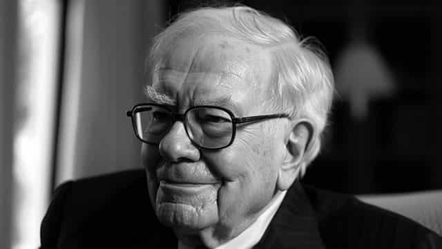 Is Now the Best Time to Follow Warren Buffett and "Be Greedy"? History Offers a Compelling Answer.