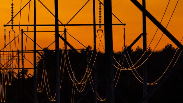 Eversource Energy (ES) Surpasses Q3 Earnings Estimates