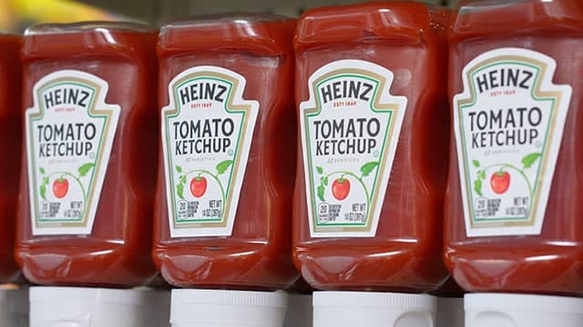 Warren Buffett Makes Another Chess Move