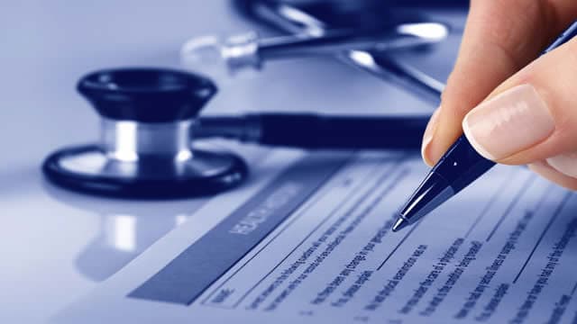 Battle of Benefits: Will UNH Deliver the Bigger Dose or CVS? (Revised)