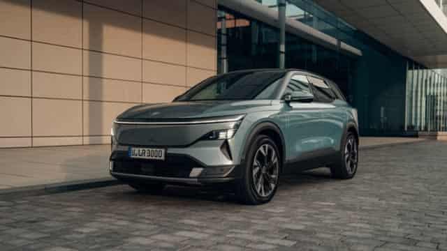 Comparing XPeng and Li Auto: Which Chinese EV Stock Wins Out?