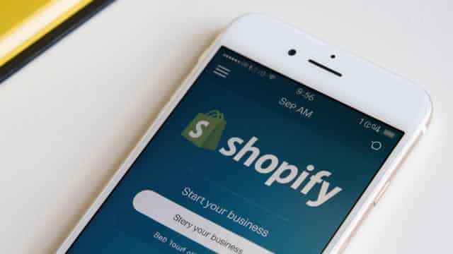 Shopify to Enable Merchants to Accept USDC Stablecoin Payments