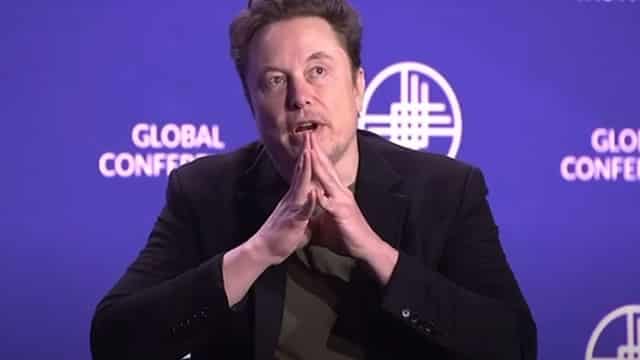 Tesla stock continues to rally despite poor results: buy, sell or hold?