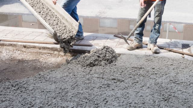 CX vs. MLM: Which Stock Is the Better Value Option?