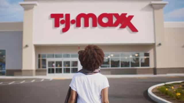 Is TJX's 5% Drop Post Q1 Earnings a Caution or Opportunity?