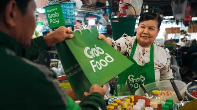 Is Trending Stock Grab Holdings Limited (GRAB) a Buy Now?