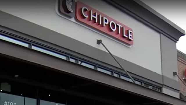 Chipotle Mexican Grill Serves Smoking Hot Entry Point in Q2