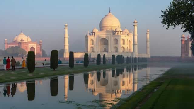 India Is in an IPO Frenzy Again. Wait Until It Cools.