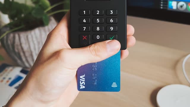 Earnings Growth & Price Strength Make Visa (V) a Stock to Watch