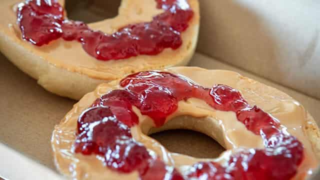 Will Smucker (SJM) Beat Estimates Again in Its Next Earnings Report?