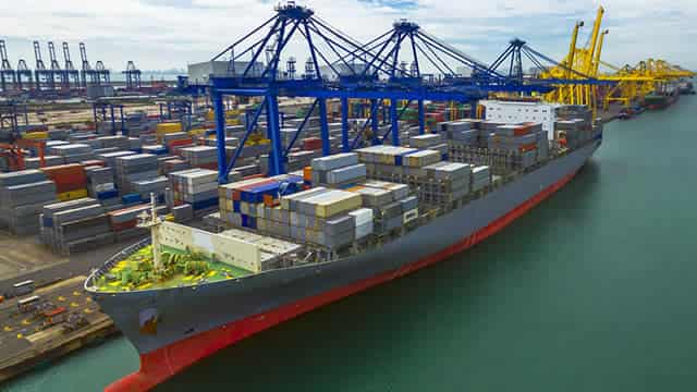 Here's Why Navios Maritime Partners LP (NMM) Gained But Lagged the Market Today