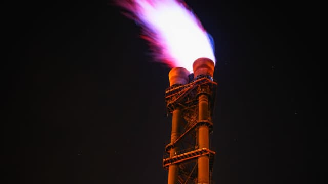 Investors Heavily Search Occidental Petroleum Corporation (OXY): Here is What You Need to Know