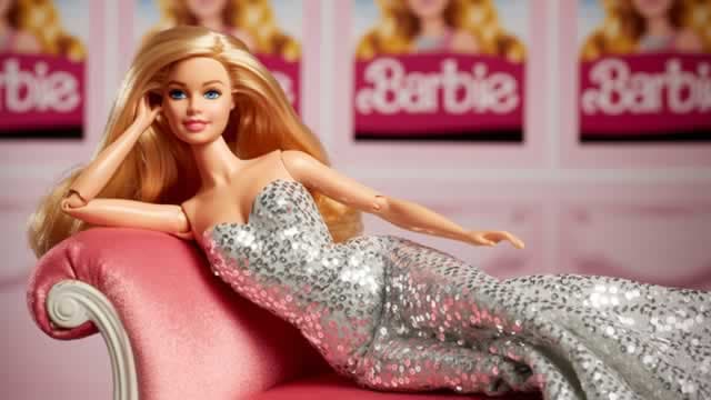 Mattel (MAT) Q2 Earnings Top Estimates