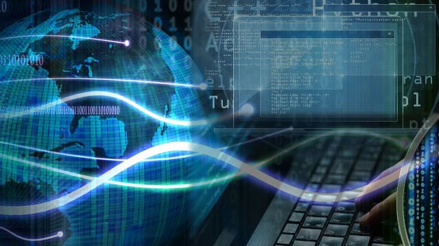 UiPath Stock is Consolidating This Year: What Should You Do?