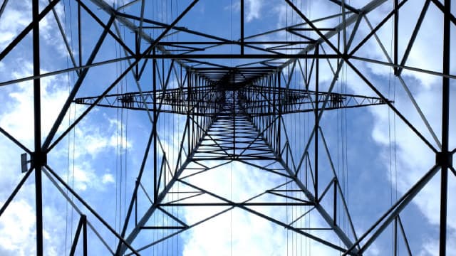 Investors Heavily Search NRG Energy, Inc. (NRG): Here is What You Need to Know