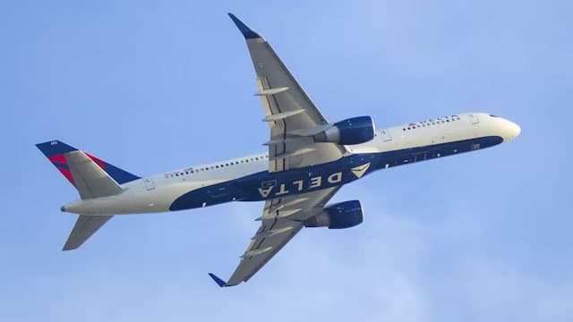 Delta Air Lines: $7 EPS Ceiling