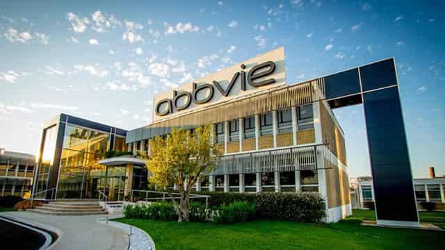 AbbVie (ABBV) Stock Declines While Market Improves: Some Information for Investors