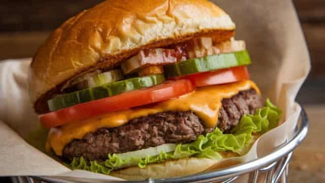 Here's Why Shake Shack (SHAK) is a Strong Growth Stock