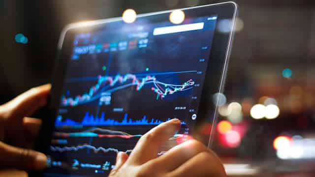 SLR Investment: Consistent Performer But Lacks NAV Growth