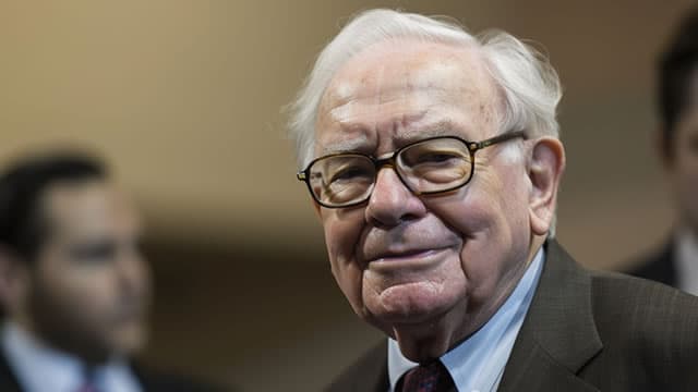 Berkshire Hathaway not looking to buy a train company, CNBC reports