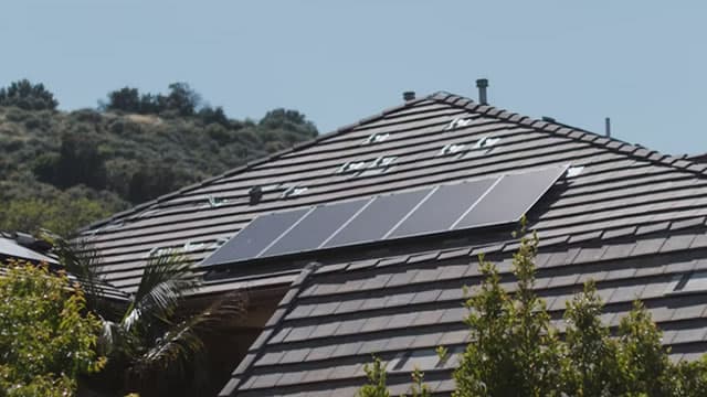 Sunrun Poised To Gain Market Share As Policy Shifts Boost Its Solar Model: Analyst