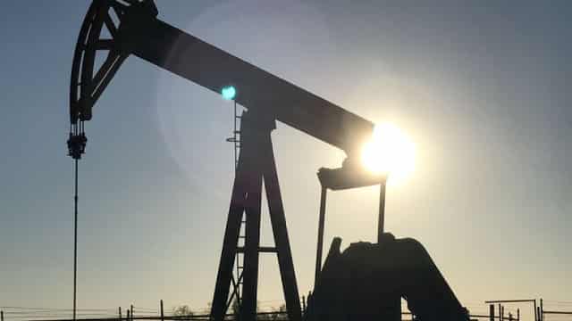 Compared to Estimates, Valero Energy (VLO) Q1 Earnings: A Look at Key Metrics