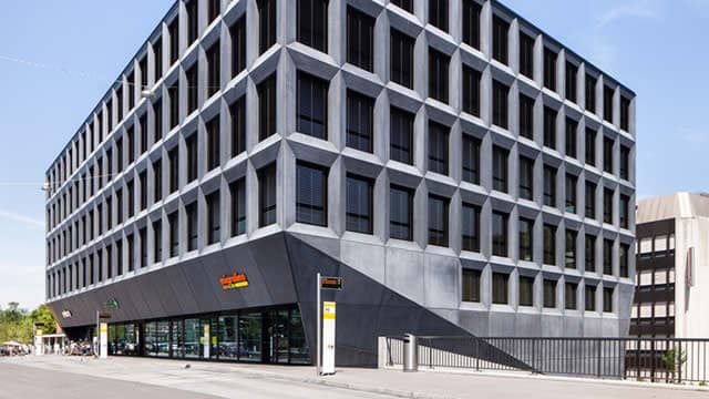 CBRE Group: Growth Tailwinds And Resilient Business Mix, Initiate With 'Buy'
