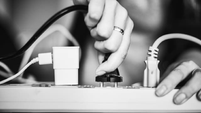 Gates Industrial (GTES) is a Great Momentum Stock: Should You Buy?