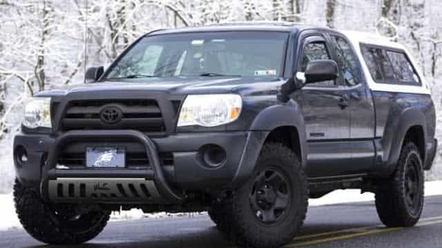 Toyota redesigns America's top-selling RAV4 SUV to exclusively be a hybrid