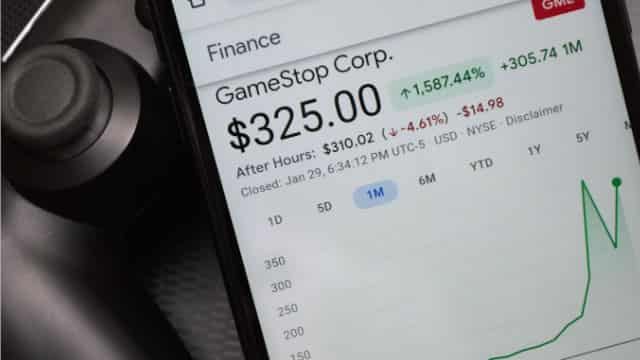 GameStop Stock Selloff Explained - Buy Chance or Value Trap?
