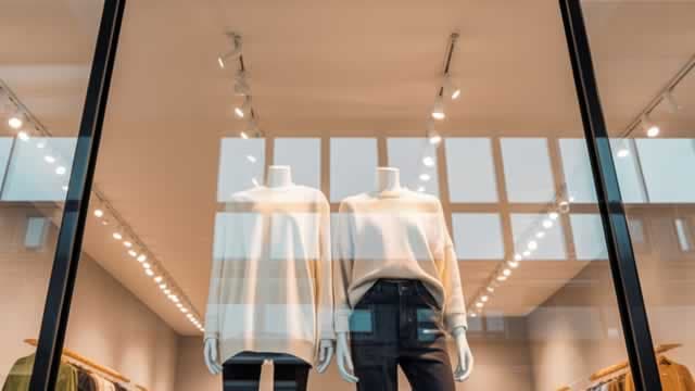 Dillard's Q3 Earnings Beat Estimates, Comparable Store Sales Rise 3%