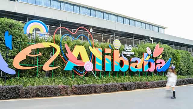 4 Reasons to Buy Alibaba Stock Like There's No Tomorrow