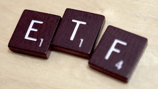JEPI ETF stock nears make-or-break level ahead of major events
