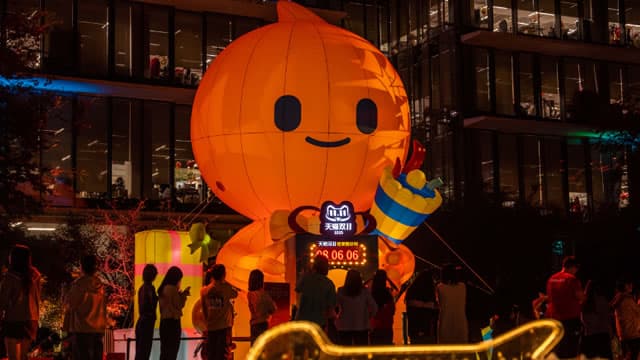 Alibaba Unveils AI Smart Glasses: S1 Model Starts at $537