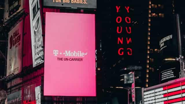 T-Mobile announces $14 bln buyback