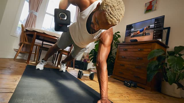 Peloton's Wellness Pivot: Can AI Coaching Redefine Its Growth Path?