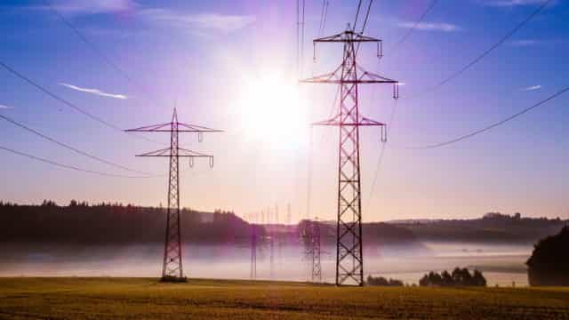 Edison International Q1 Earnings Beat Estimates, Revenues Miss