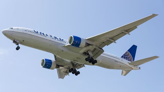 United Airlines predicts strong Q4 profit driven by premium travel demand