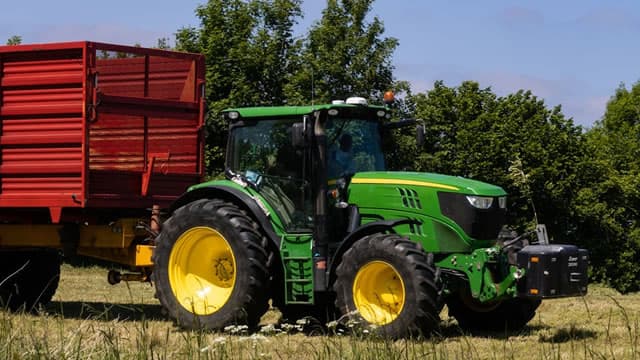 USDA Forecasts Lower Crop Receipts: Will DE Manage the Pressure?