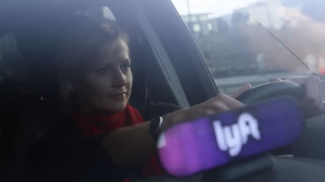Are Lyft Shares a Buy After Investment Firm Owl Creek Initiated a Big Position in the Stock?