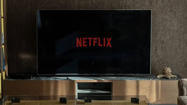 Major League Baseball closes in on new media rights deals with ESPN, NBC, Netflix