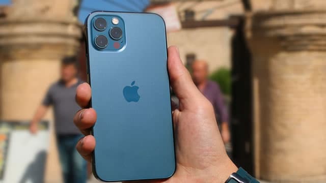 Apple CEO Tim Cook goes one-on-one with Jim Cramer