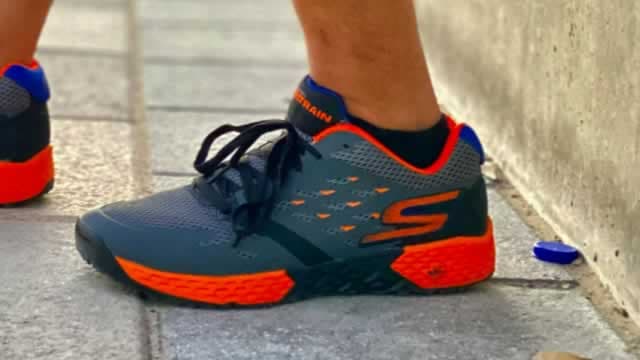 Is Skechers (SKX) a Great Value Stock Right Now?