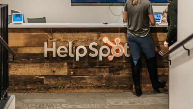 Here's Why HubSpot (HUBS) is a Strong Momentum Stock