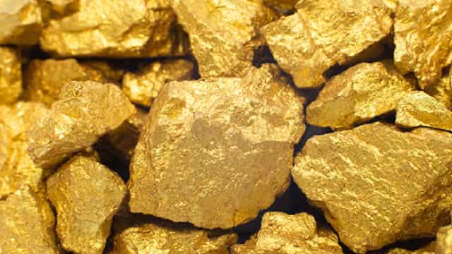 Kinross Gold (KGC) Earnings Expected to Grow: Should You Buy?