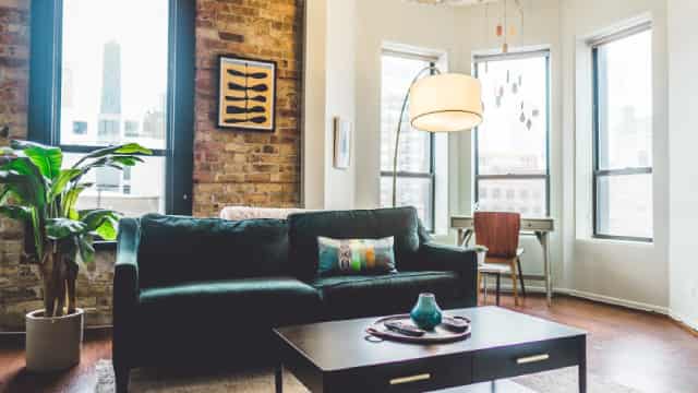 4 Retail Home Furnishing Stocks to Watch From a Prospering Industry