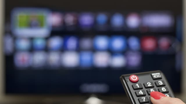 Charter Communications (CHTR) Q3 Earnings and Revenues Lag Estimates