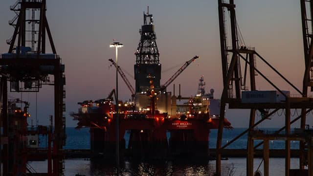 The Texas Oil Mogul at War With California Over an Offshore Bounty